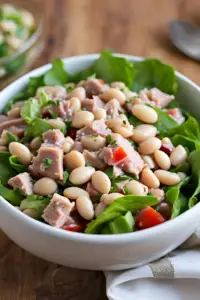 Tuna and white bean salad