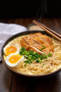 Tasty Chicken Ramen With Creamy Garlic Sauce