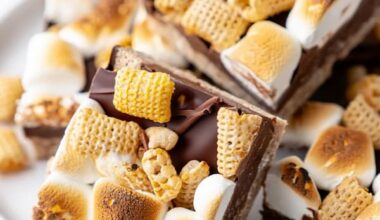 Decadent S'mores Bark With Golden Grahams in 10 Minutes